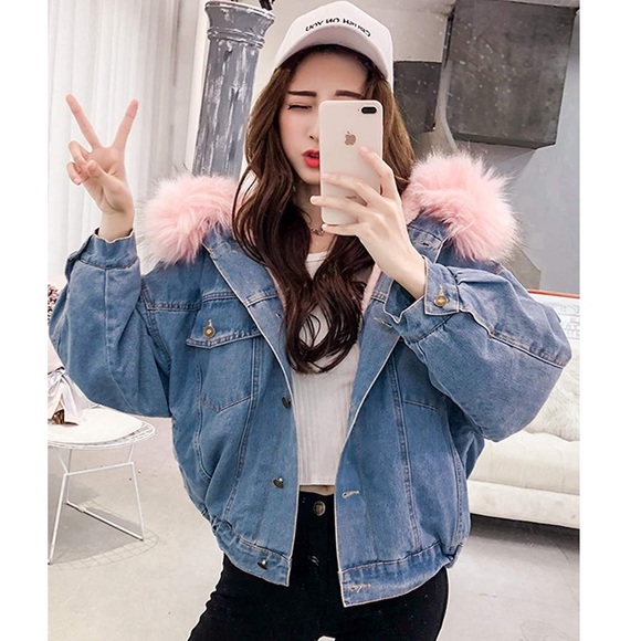 ✨MORE SIZES✨ Pink Faux Fur Trimmed Jean Jacket - Picture 9 of 14